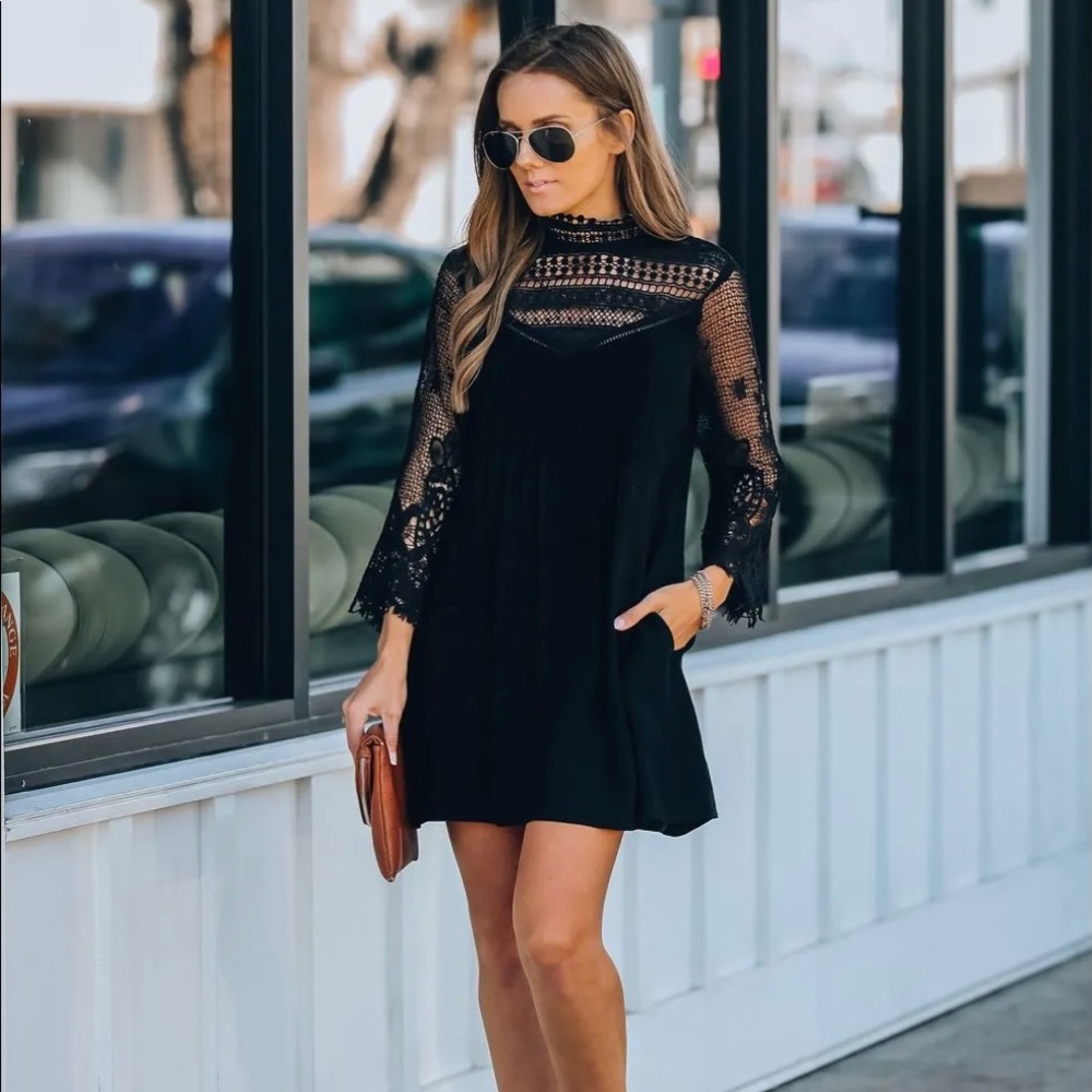 VICI POCKETED CROCHET LACE DRESS - BLACK